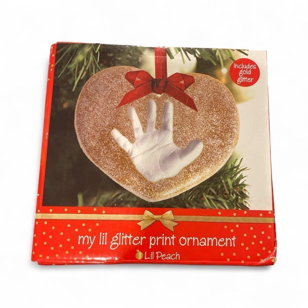 Lil Peach Glitter Print Ornament Kit